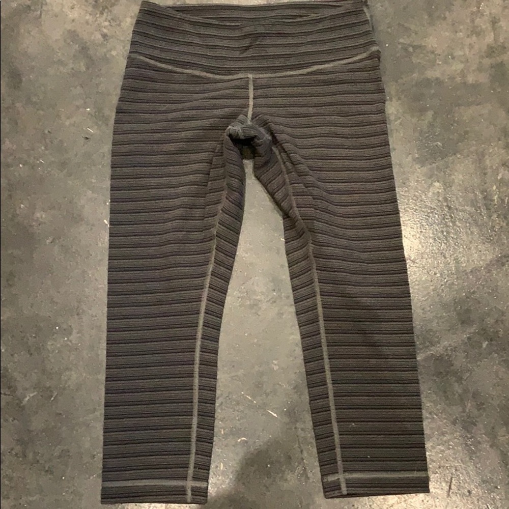 Lululemon cropped wonder under leggings